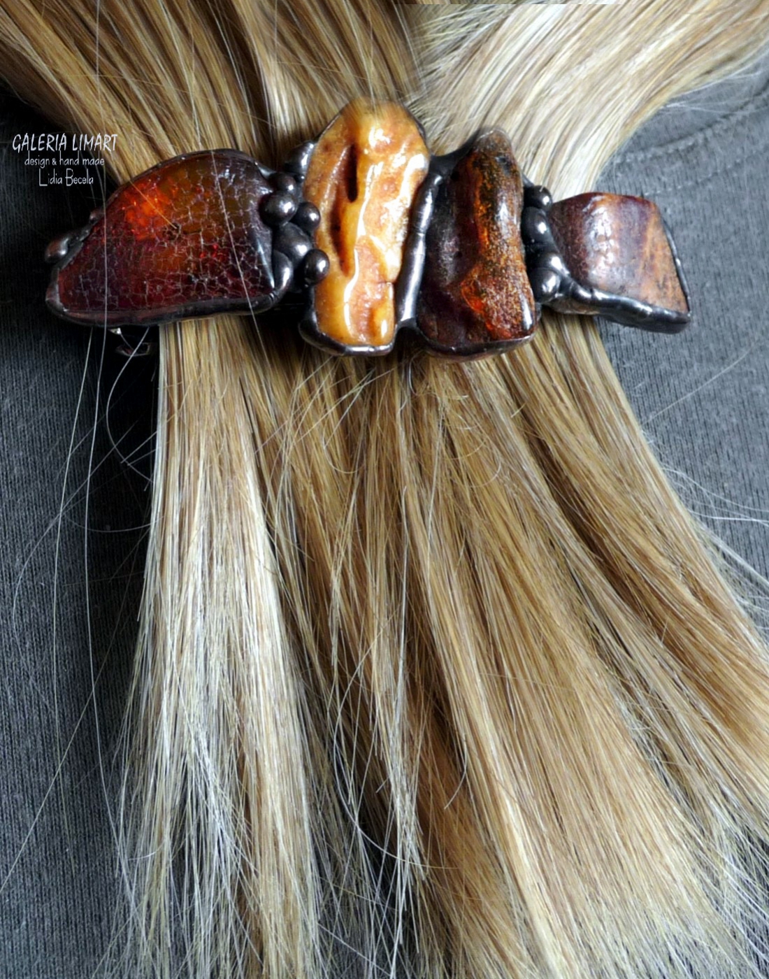 spinka do włosów wg własnego pomysłu z 4 dorodnych bryłek naturalnego prawdziwego bursztynu bałtyckiego